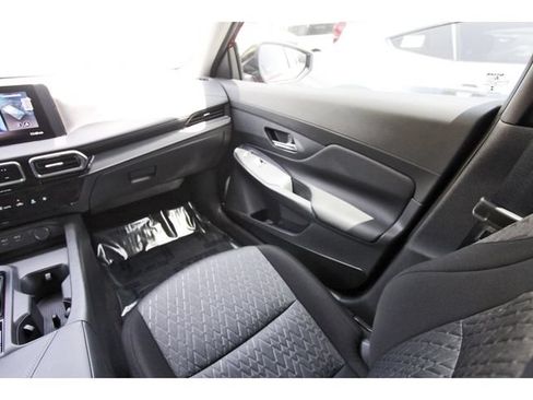 Used 2026 Nissan Sentra SV w/ Floor Mat Package FWD image 9