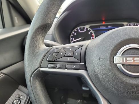 Used 2024 Nissan Sentra SV FWD image 15
