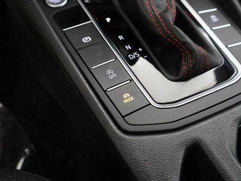 Used 2021 Volkswagen Jetta GLI Autobahn w/ GLI Autobahn Black Package FWD image 52