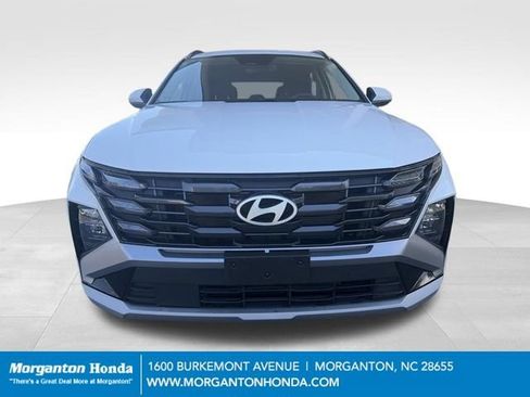 Used 2025 Hyundai Tucson SEL AWD/4WD image 2