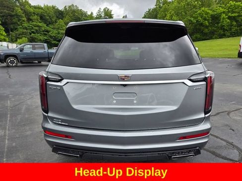 Used 2023 Cadillac XT6 Sport w/ Technology Package AWD/4WD image 8