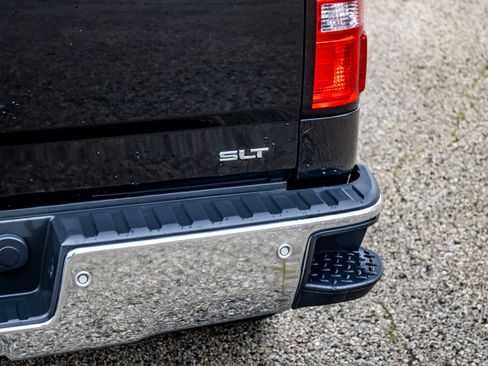 Used 2015 GMC Sierra 1500 SLT w/ SLT Crew Cab Value Package AWD/4WD image 13