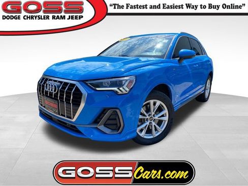 Used 2023 Audi Q3 2.0T Premium AWD/4WD image 1
