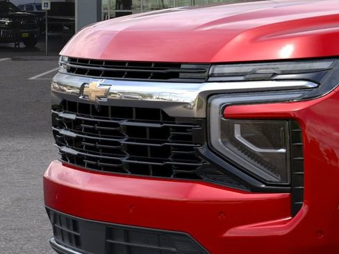 New 2026 Chevrolet Suburban LS RWD image 13