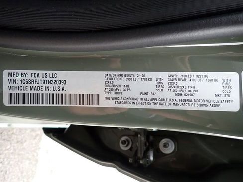 New 2026 RAM 1500 Laramie AWD/4WD image 15