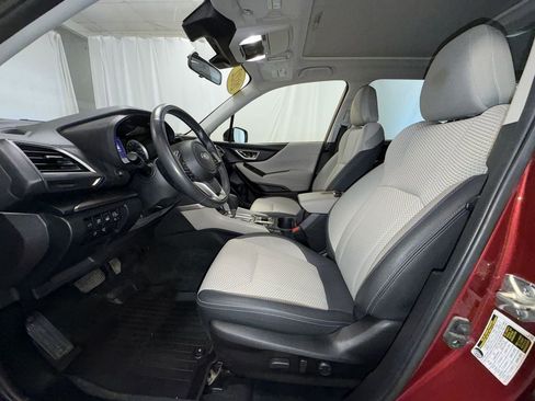Used 2022 Subaru Forester Premium AWD/4WD image 11