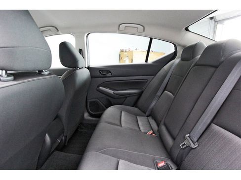 Used 2024 Nissan Altima 2.5 S image 10