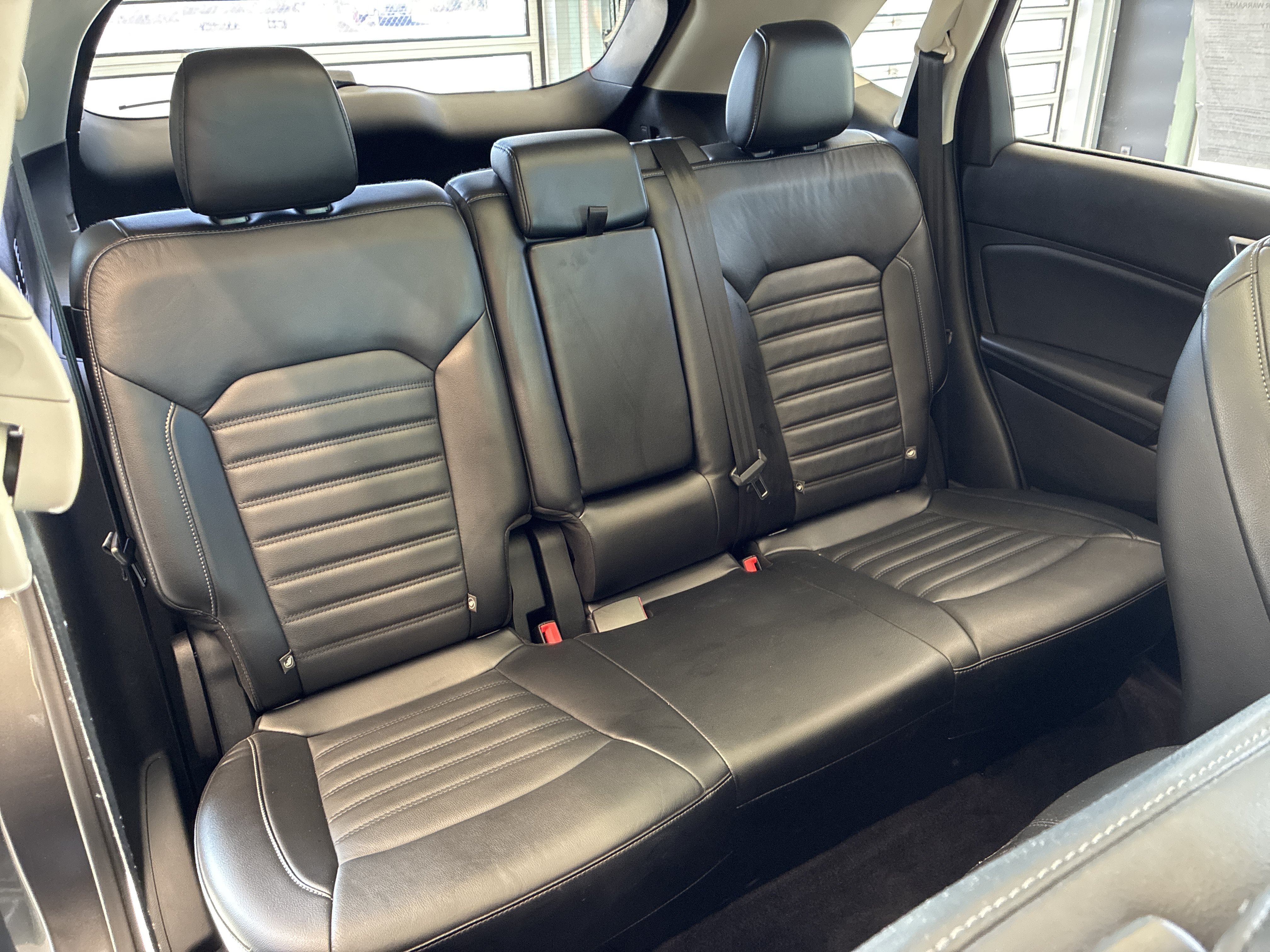 Used 2015 Ford Edge SEL w/ Equipment Group 201A AWD/4WD image 12
