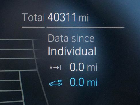 Used 2023 BMW X5 xDrive45e w/ Executive Package image 17