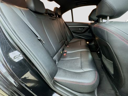 Used 2017 BMW 330i Sedan image 18
