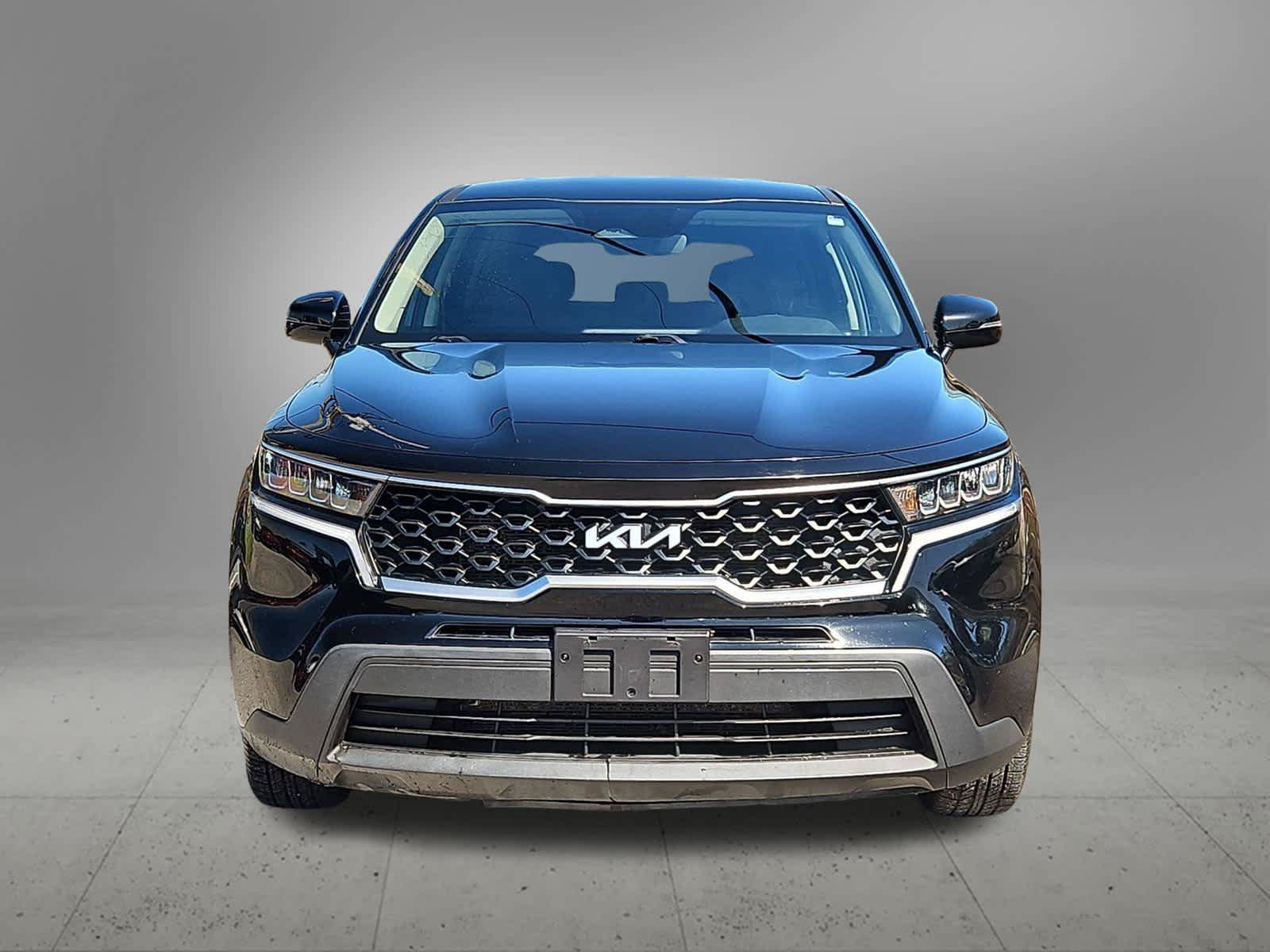 Used 2023 Kia Sorento LX FWD image 9