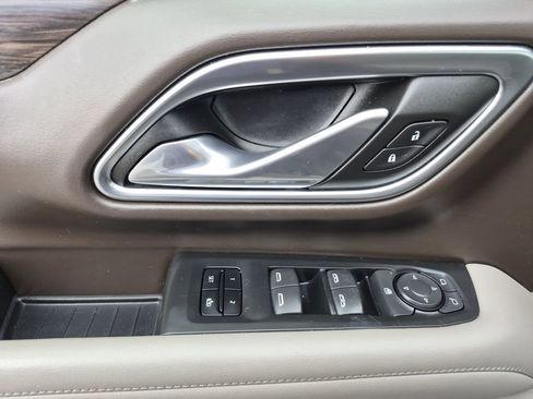 Used 2021 Chevrolet Tahoe Z71 image 8