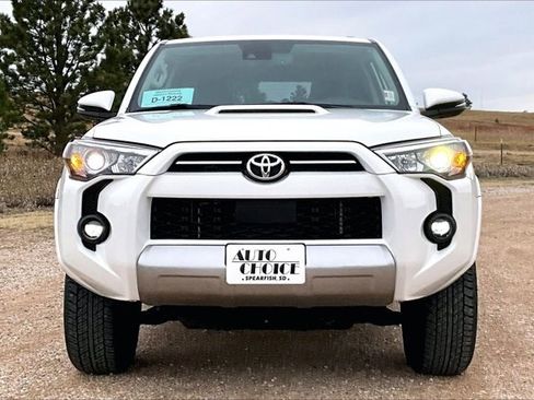 Used 2023 Toyota 4Runner TRD Off-Road Premium image 2
