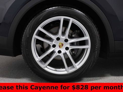 Certified 2023 Porsche Cayenne Coupe image 45