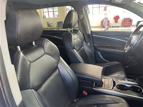 Used 2019 Acura MDX SH-AWD image 27