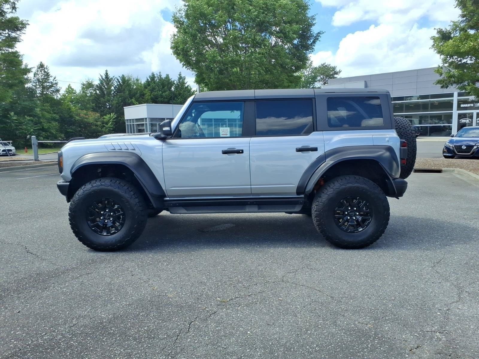 Used 2023 Ford Bronco Raptor AWD/4WD image 3