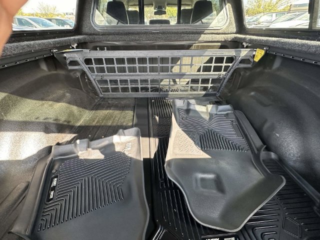 Used 2019 RAM 1500 Laramie AWD/4WD image 29