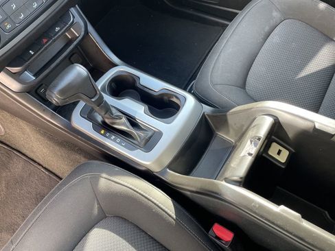 Used 2018 Chevrolet Colorado LT image 9
