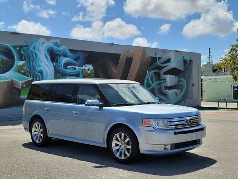 Used 2009 Ford Flex Limited image 3