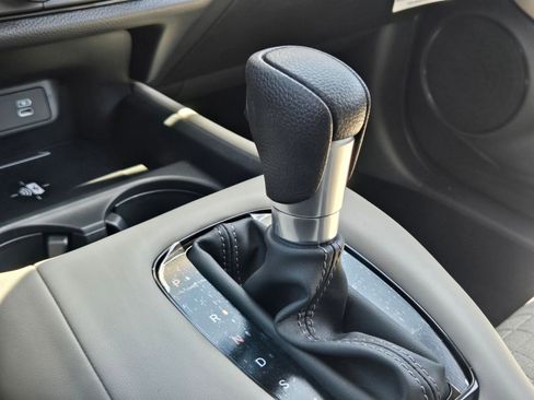 New 2026 Honda HR-V LX image 12