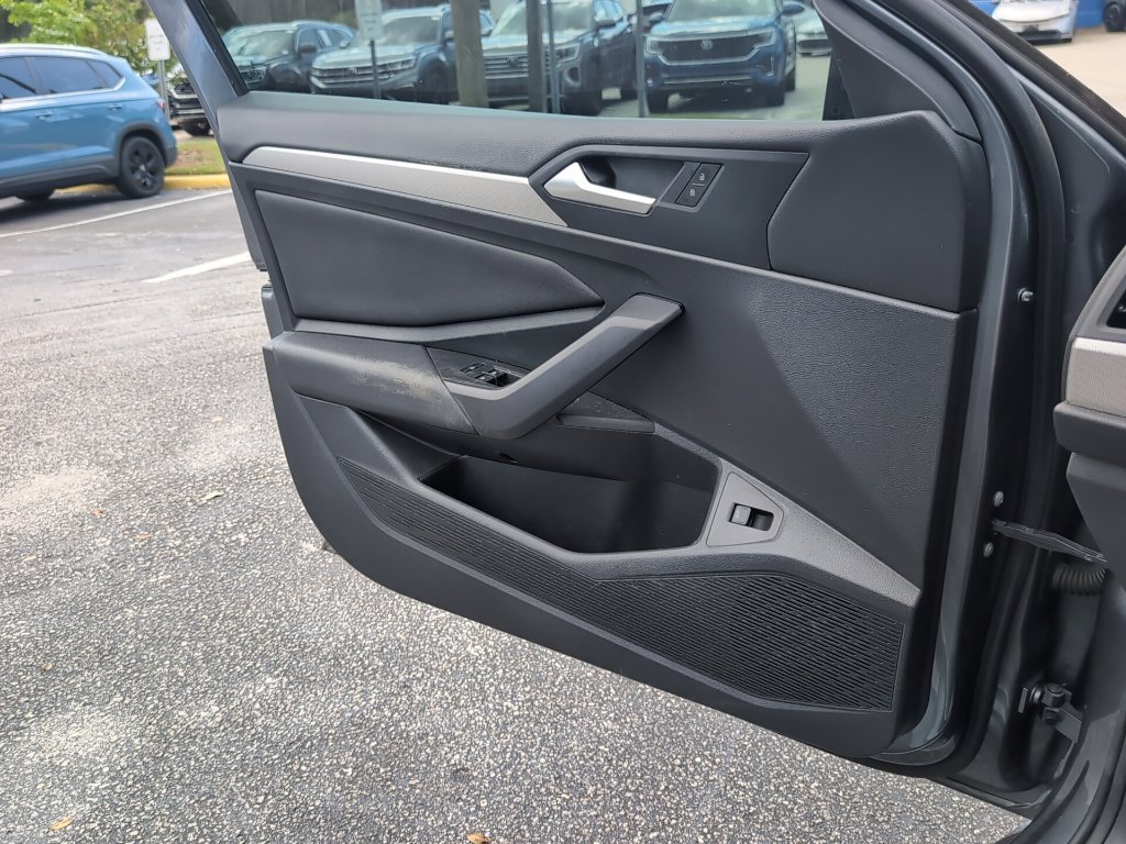 Used 2020 Volkswagen Jetta S w/ Driver Assistance Package FWD image 21