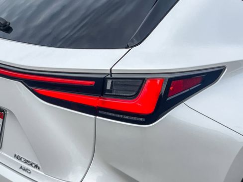 Used 2025 Lexus NX 350h AWD w/ Cold Area Package image 8