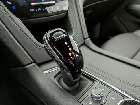 Certified 2023 Cadillac XT6 Premium Luxury w/ LPO, Floor Liner Package image 21