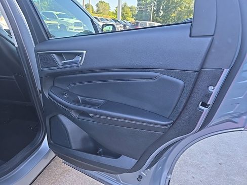 Used 2022 Ford Edge Titanium w/ Equipment Group 301A image 74