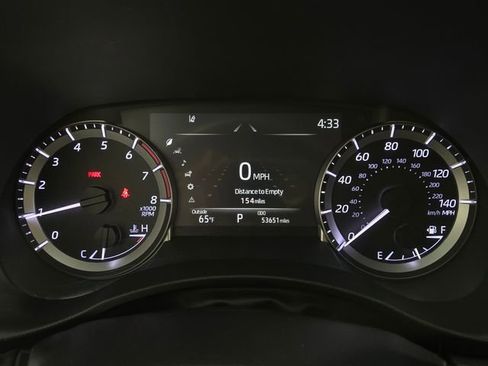 Used 2024 Toyota Highlander LE image 21