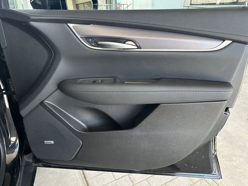 New 2025 Cadillac XT5 Luxury w/ LPO, Floor Liner Package image 32