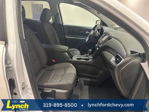 Used 2021 Chevrolet Equinox LT AWD/4WD image 7