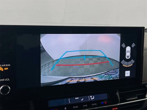 Certified 2025 Toyota Sienna XSE w/ XSE Premium Package image 13