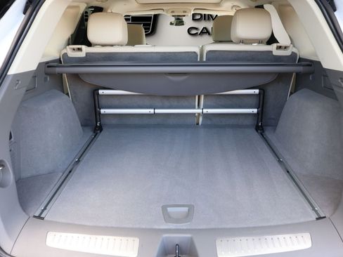 Used 2022 Cadillac XT5 Premium Luxury AWD/4WD image 16