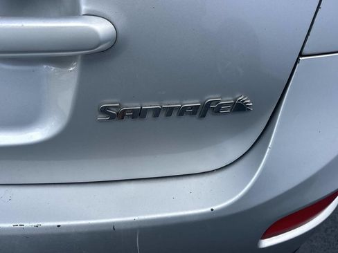 Used 2011 Hyundai Santa Fe GLS FWD image 7