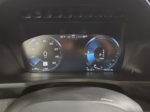 Used 2022 Volvo XC90 T8 Inscription image 11