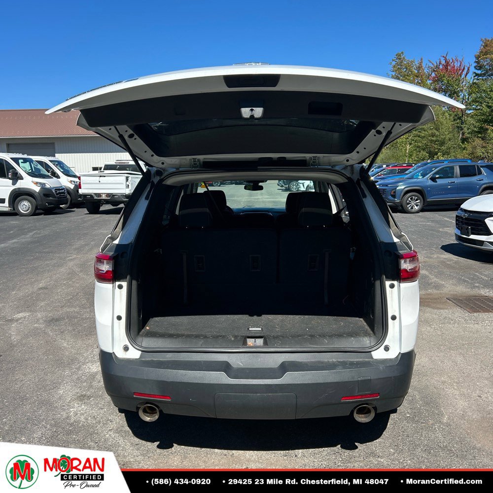 Used 2019 Chevrolet Traverse LS FWD image 16