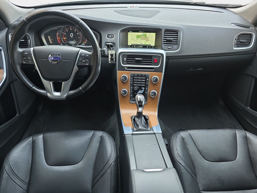Used 2016 Volvo S60 T5 Premier AWD/4WD image 10
