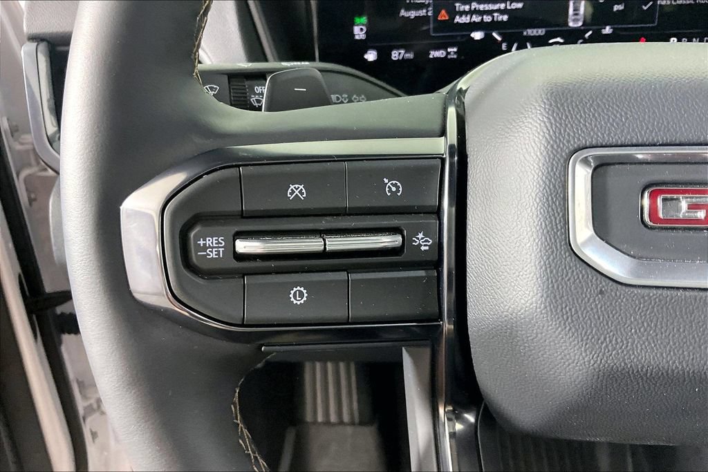 Certified 2026 GMC Terrain AT4 w/ LPO, Floor Liner Package AWD/4WD image 9