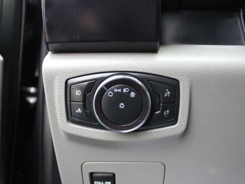 Used 2017 Ford F150 XL w/ Equipment Group 101A Mid image 23