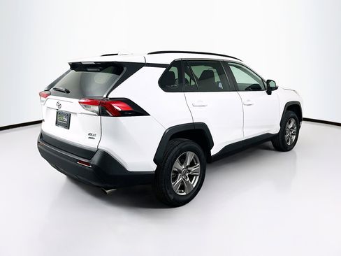 Used 2023 Toyota RAV4 XLE image 9