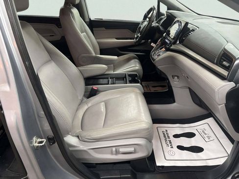 Used 2019 Honda Odyssey EX-L image 22