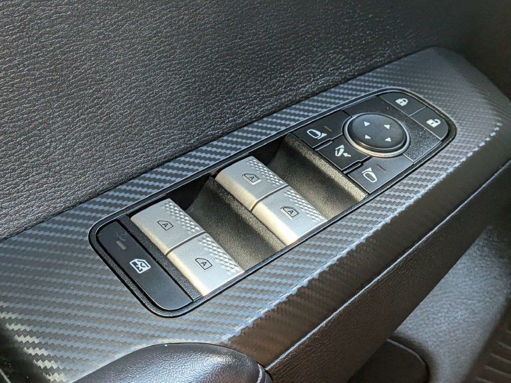 Used 2024 Mitsubishi Outlander SE AWD/4WD image 34