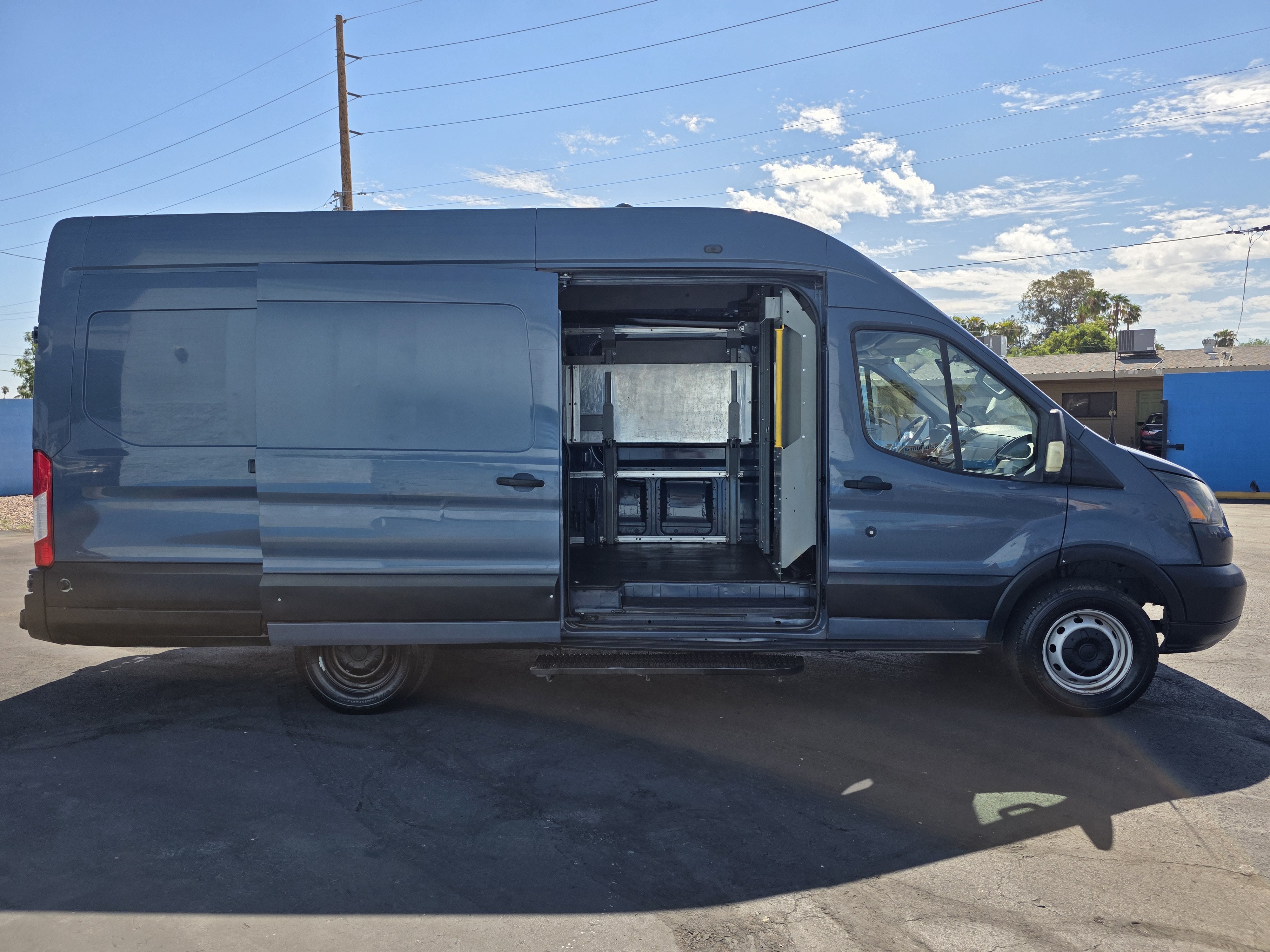 Used 2019 Ford Transit 250 148 High Roof Extended RWD image 3