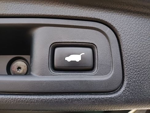 Used 2016 Honda Pilot Elite image 43