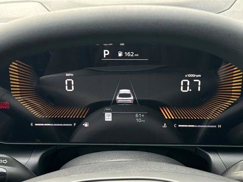 New 2025 Kia K4 LXS image 26