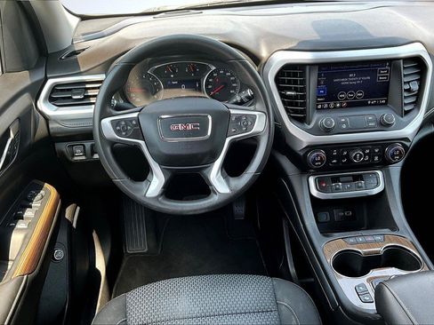 Used 2023 GMC Acadia SLE w/ Driver Convenience Package AWD/4WD image 5