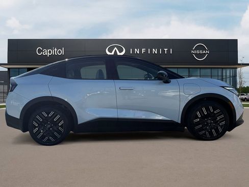 New 2026 Nissan Leaf Platinum+ image 4