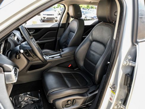 Used 2018 Jaguar F-PACE Prestige AWD/4WD image 29