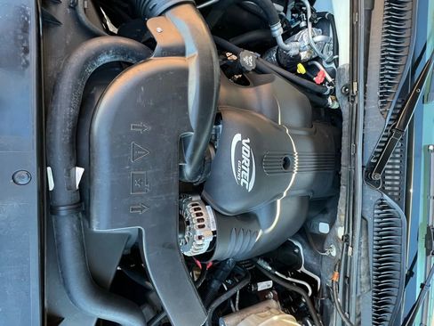 Used 2003 Cadillac Escalade AWD image 13