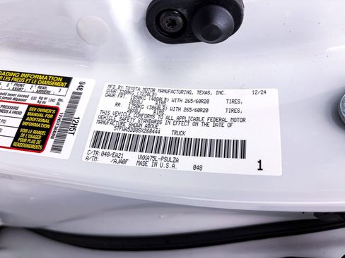 Used 2025 Toyota Tundra Limited image 41